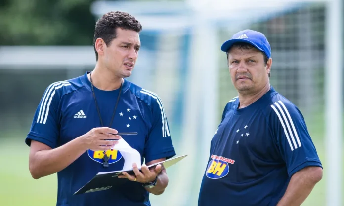 Cyro Leães e Adilson Batista no Cruzeiro em 2020