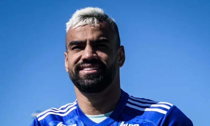 Fabrício Bruno em apresentação no Cruzeiro
