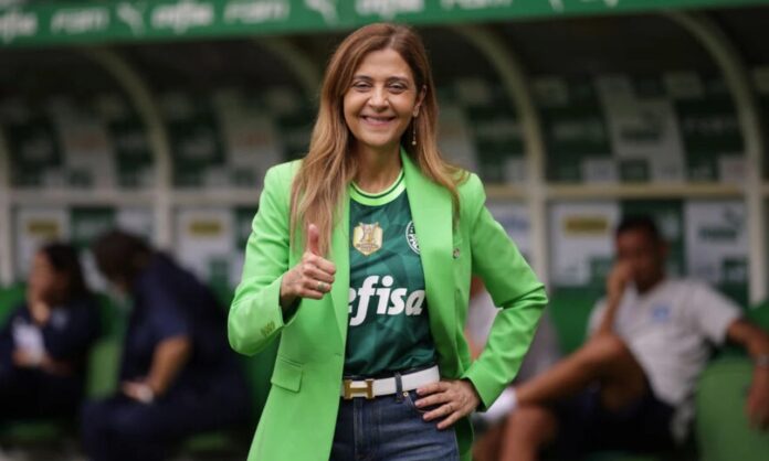 Leila Pereira em jogo do Palmeiras