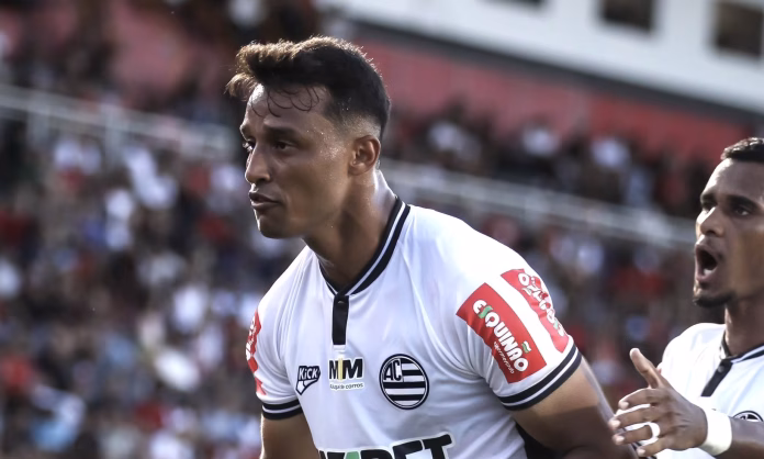 Torrão foi escalado por Roger para enfrentar o Cruzeiro
