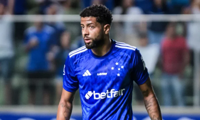 João Marcelo, zagueiro do Cruzeiro