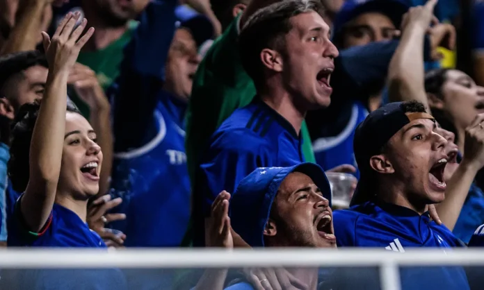 Torcida do Cruzeiro no Independência (Gustavo Aleixo/Cruzeiro)