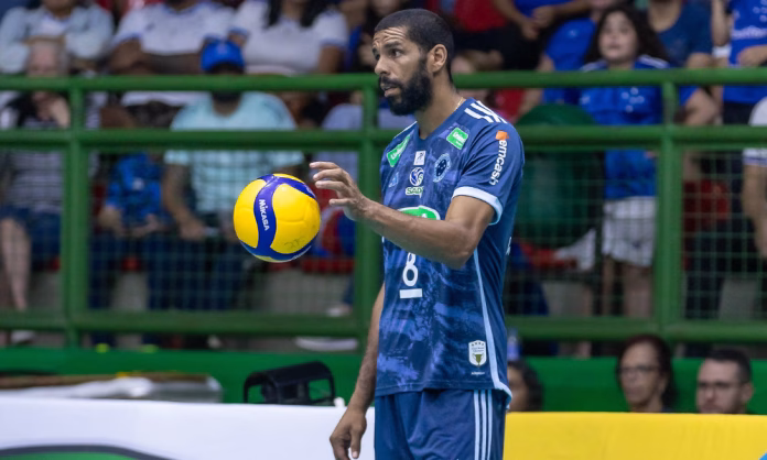 Wallace, oposto do Sada Cruzeiro