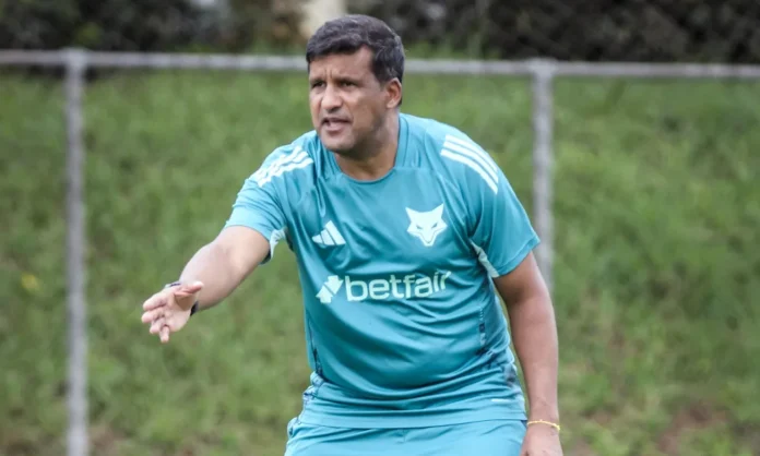 Wesley Carvalho, técnico interino do Cruzeiro