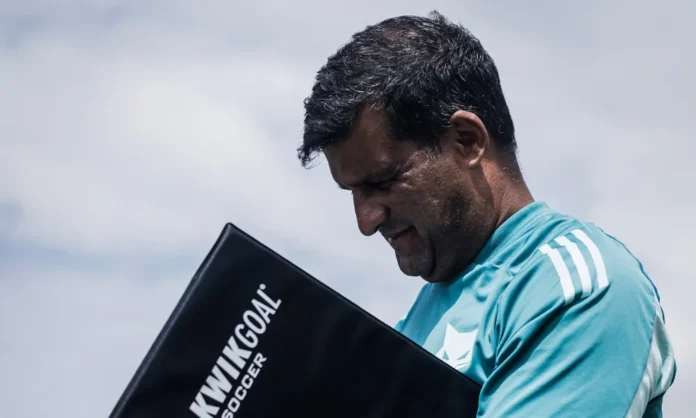 Wesley Carvalho, auxiliar técnico do Cruzeiro