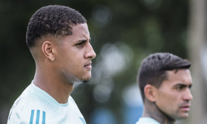 Fernando em treino do Cruzeiro
