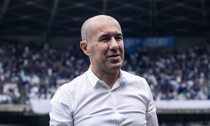 Leonardo Jardim marcou presença no Mineirão