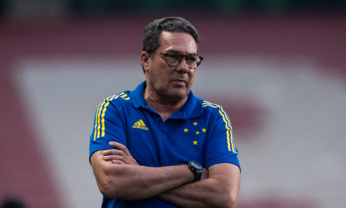 Luxemburgo teve duas passagens pelo Cruzeiro