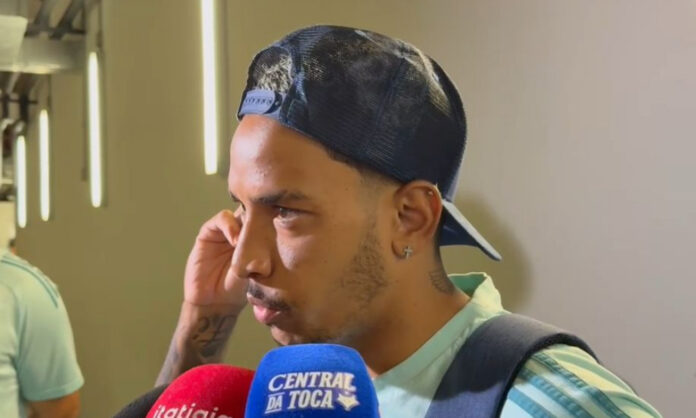 Matheus Pereira em treino do Cruzeiro