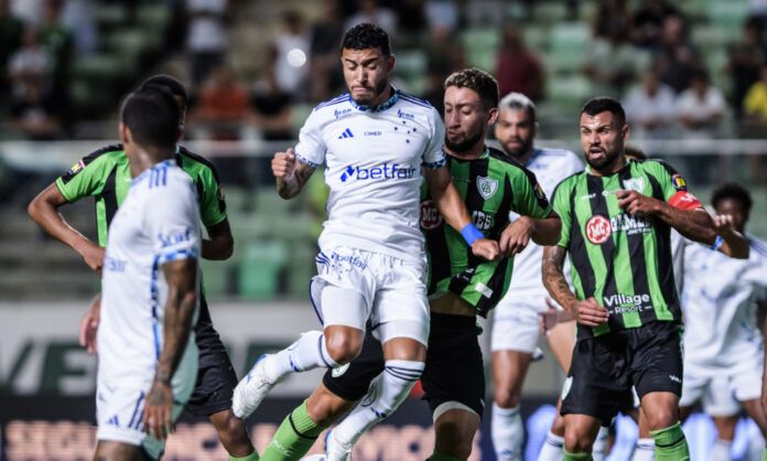 Na fase de grupos do Mineiro, Cruzeiro e América empataram por 1 a 1 no Independência
