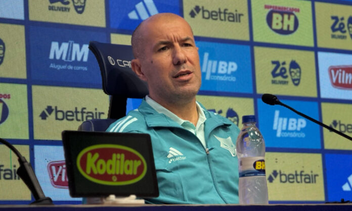 Leonardo Jardim, técnico do Cruzeiro