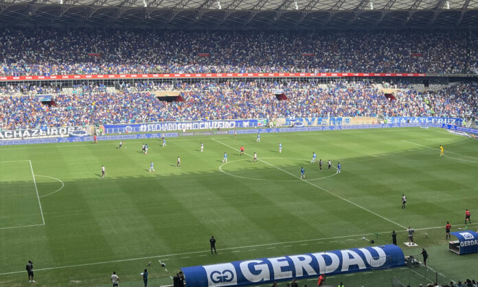 Cruzeiro quebrou recorde de público do novo Mineirão
