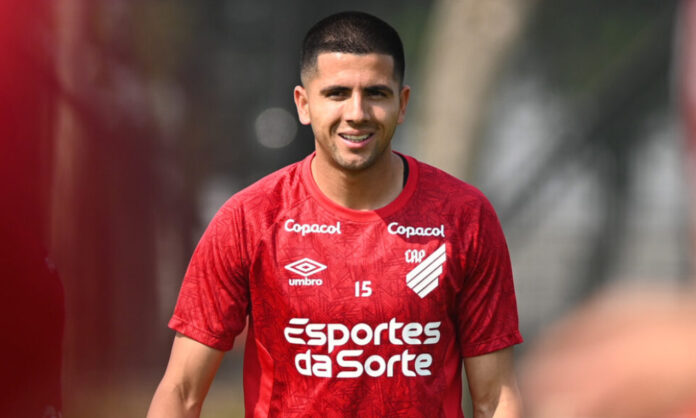 Mateo Gamarra foi contratado por empréstimo pelo Cruzeiro