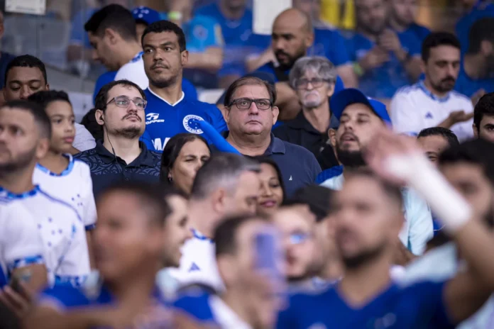 Guto Ferreira assistiu a jogo do Cruzeiro, no Mineirão