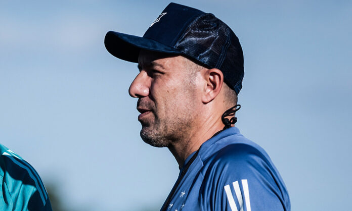 Leonardo Jardim, técnico do Cruzeiro