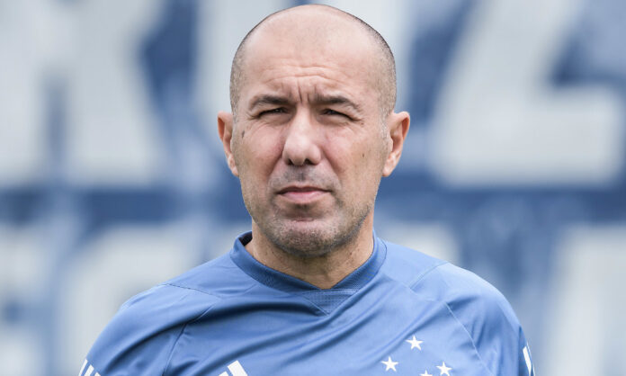 Leonardo Jardim, técnico do Cruzeiro