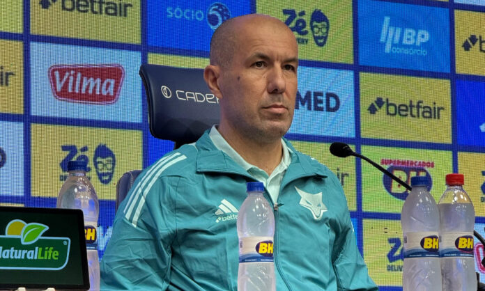 Leonardo Jardim, técnico do Cruzeiro