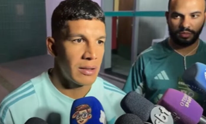 Lucas Romero, capitão do Cruzeiro