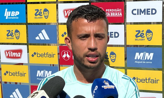 Matheus Henrique, volante do Cruzeiro