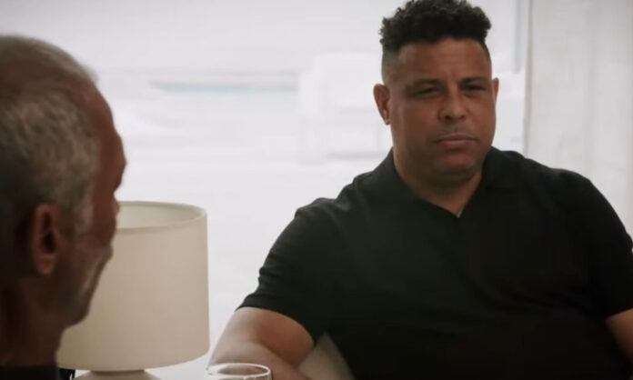 Ronaldo foi entrevistado por Romário