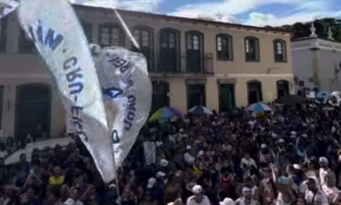 Bloco Raposão em São João del-Rei