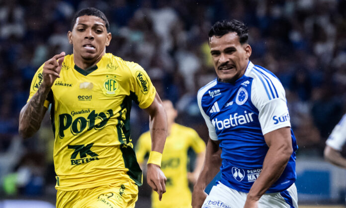 Kaiki Kaiki em jogo do Cruzeiro contra Mirassol