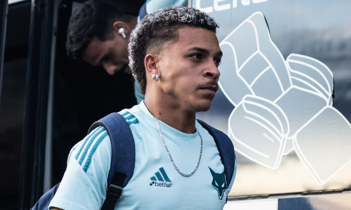Rodriguinho foi o grande destaque do Cruzeiro no jogo-treino