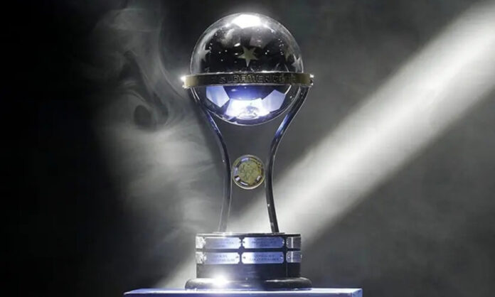 Taça da Copa Sul-Americana