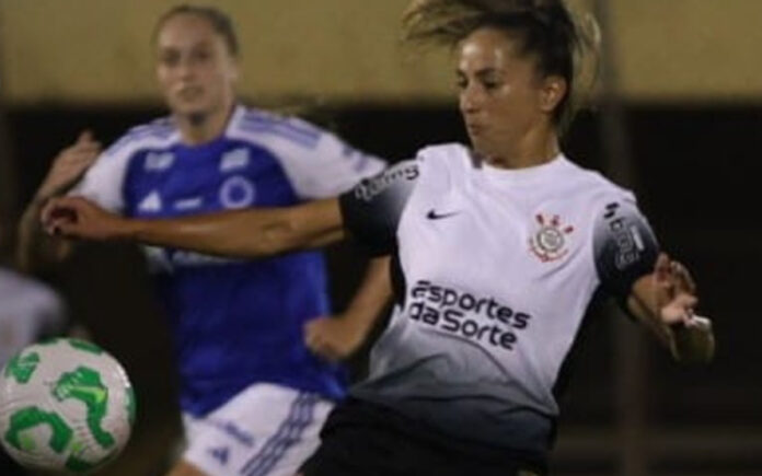 Cruzeiro x Corinthians pela semifinal da Supercopa Feminina