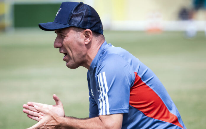 Leonardo Jardim, técnico do Cruzeiro