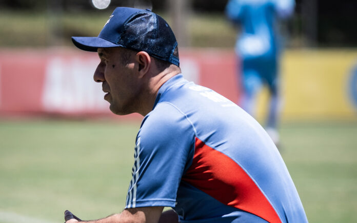 Leonardo Jardim, técnico do Cruzeiro