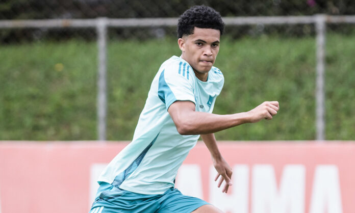 Kauã Prates foi convocado pela Seleção Sub-17