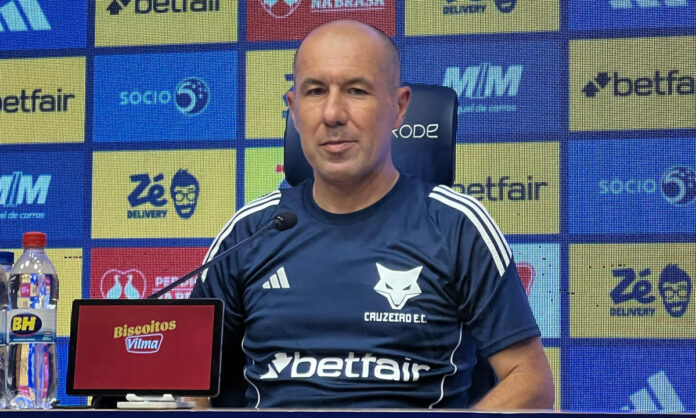 Leonardo Jardim, técnico do Cruzeiro
