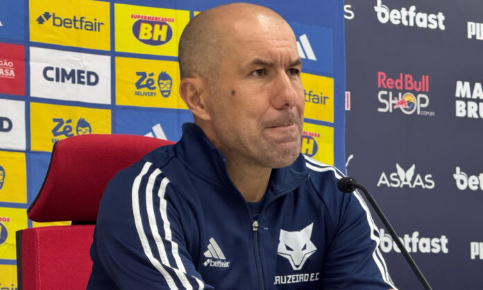 Leonardo Jardim, técnico do Cruzeiro