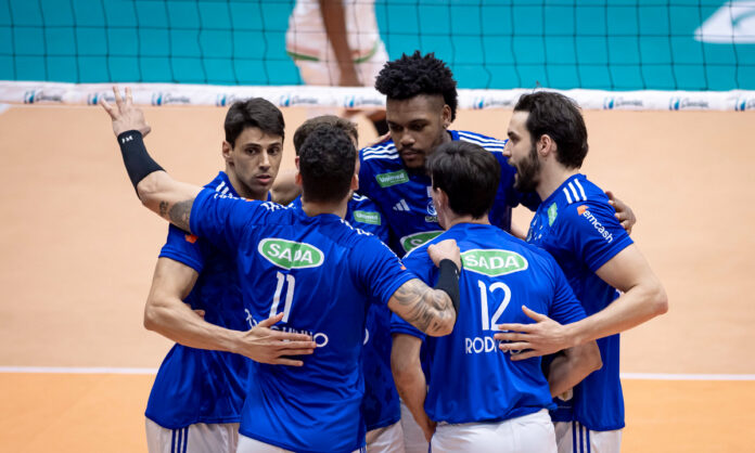 Sada Cruzeiro venceu Blumenau, no Riachão