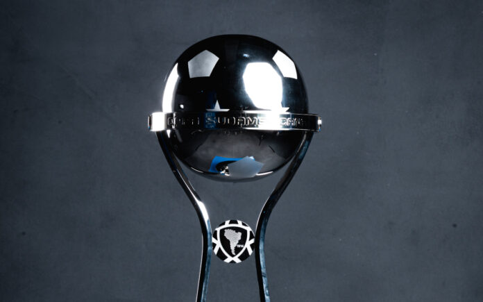 Troféu da Copa Sul-Americana