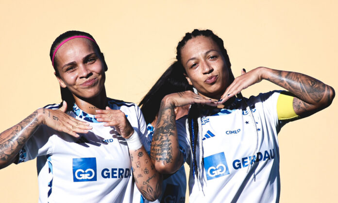Byanca Brasil já marcou três gols e deu quatro assistências no Brasileiro