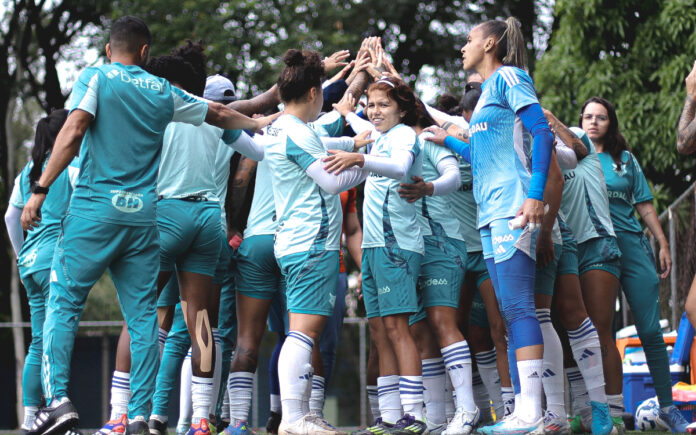 Cruzeiro Feminino em jogo-treino na Toca 1