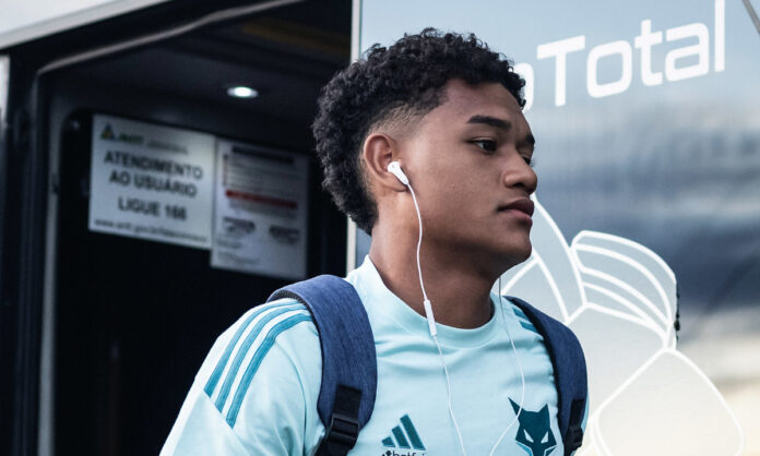 Kaique Kenji, atacante da base do Cruzeiro