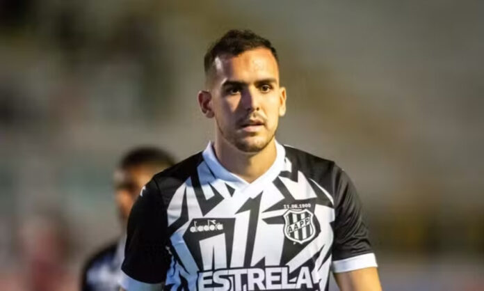 Luís Haquin atuou pela Ponte Preta em 2024