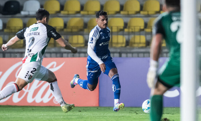 Cruzeiro perdeu por 2 a 1 para o Palestino, no Chile