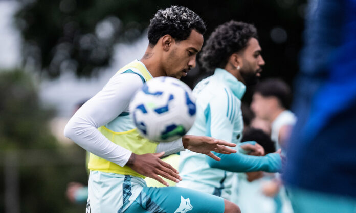 Cruzeiro fechou a preparação para o jogo contra o Bahia nessa quarta-feira (16)