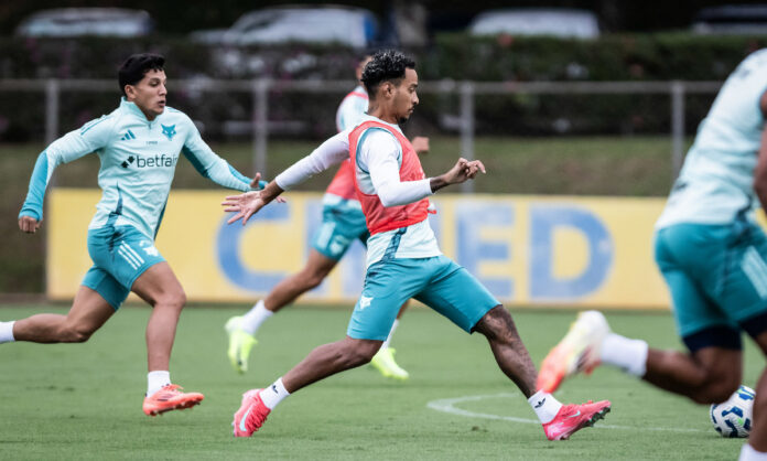 Treino do Cruzeiro nesta quarta-feira (30), na Toca da Raposa II