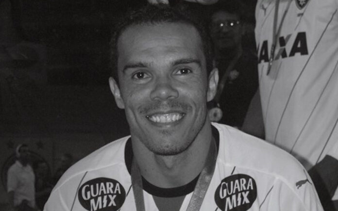 Leandro Domingues, ex-Cruzeiro, morreu aos 41 anos