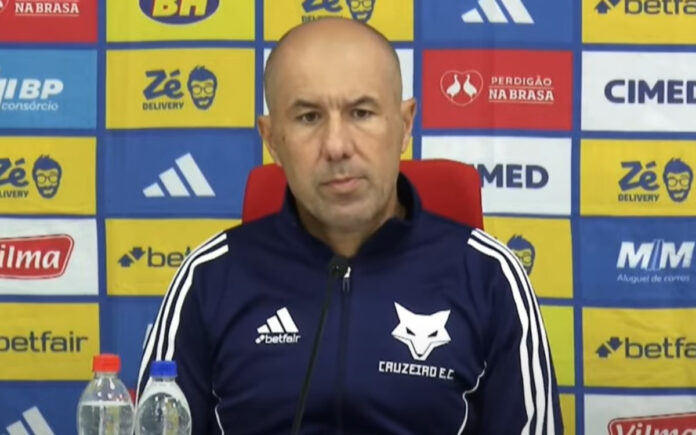 Leonardo Jardim, técnico do Cruzeiro