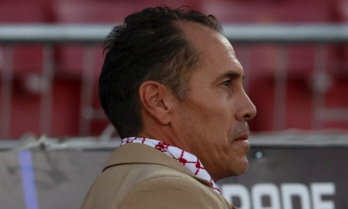 Lucas Bovaglio, técnico do Palestino