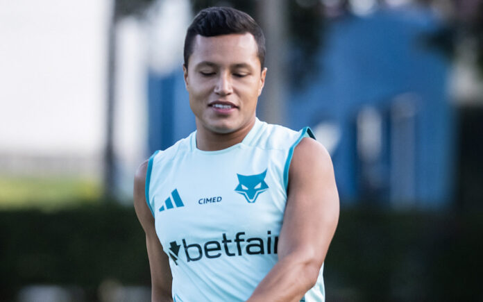 Marlon, do Cruzeiro, foi emprestado ao Grêmio