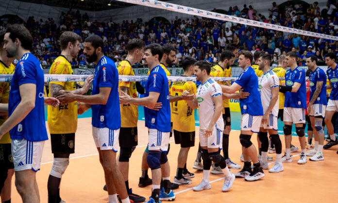 Sada Cruzeiro venceu o primeiro confronto das quartas de final por 3 sets a 0.