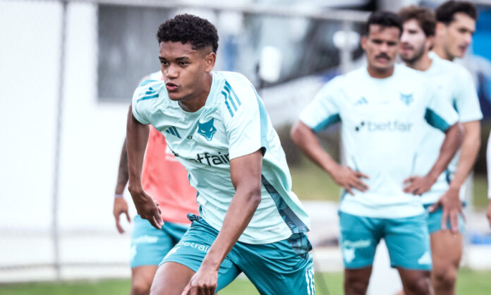 Cruzeiro recebe o Palestino nesta quarta-feira (14).
