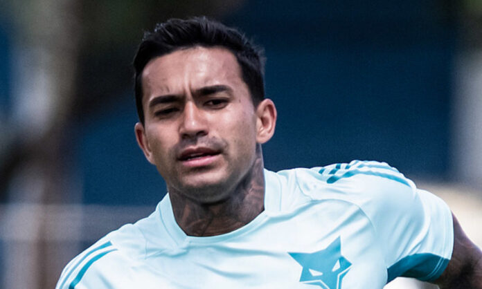 Dudu em treino do Cruzeiro